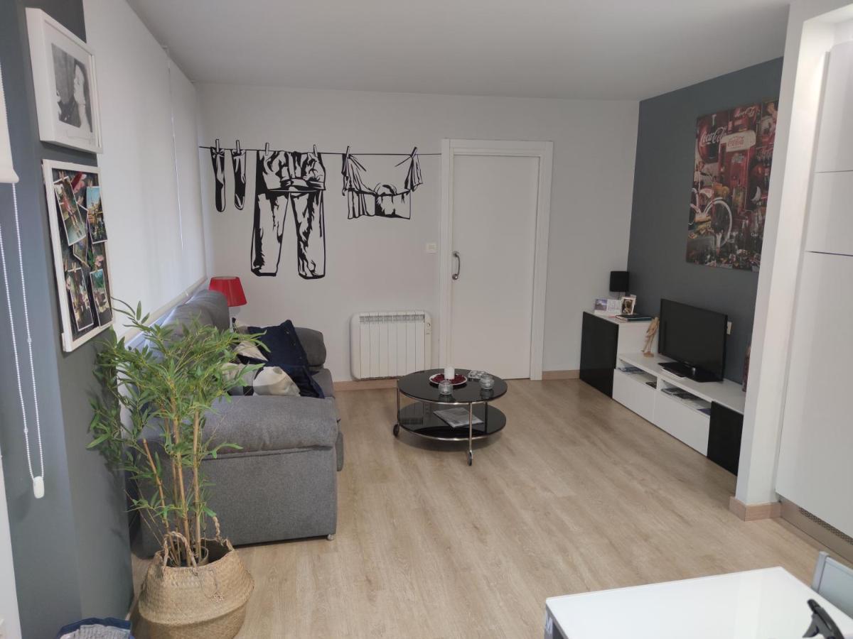 Bonito Loft En Ermua. Comodo Y Funcional. 외부 사진